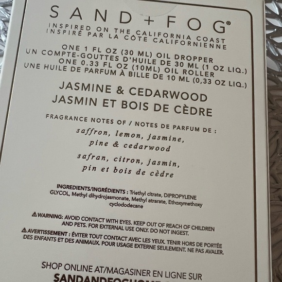 Sand + Fog Jasmine & Cedarwood 10mL roller - Picture 3 of 3